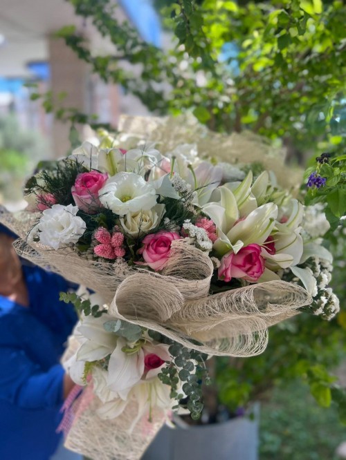 White Casablanka Bouquet