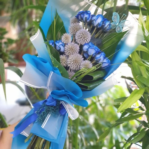 Blue Rose Love Bouquet