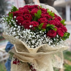 51 red roses 2