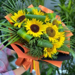 Sun FLowers Bouquet 3