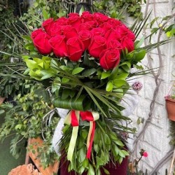 Red Roses Bouquet