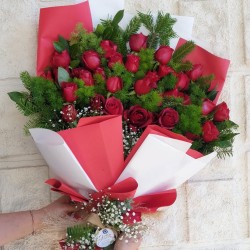 Red roses 2