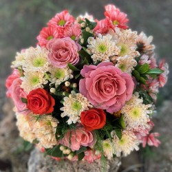 Rose & Chrysanthemum Bouquet 2