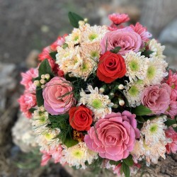 Rose & Chrysanthemum Bouquet 3